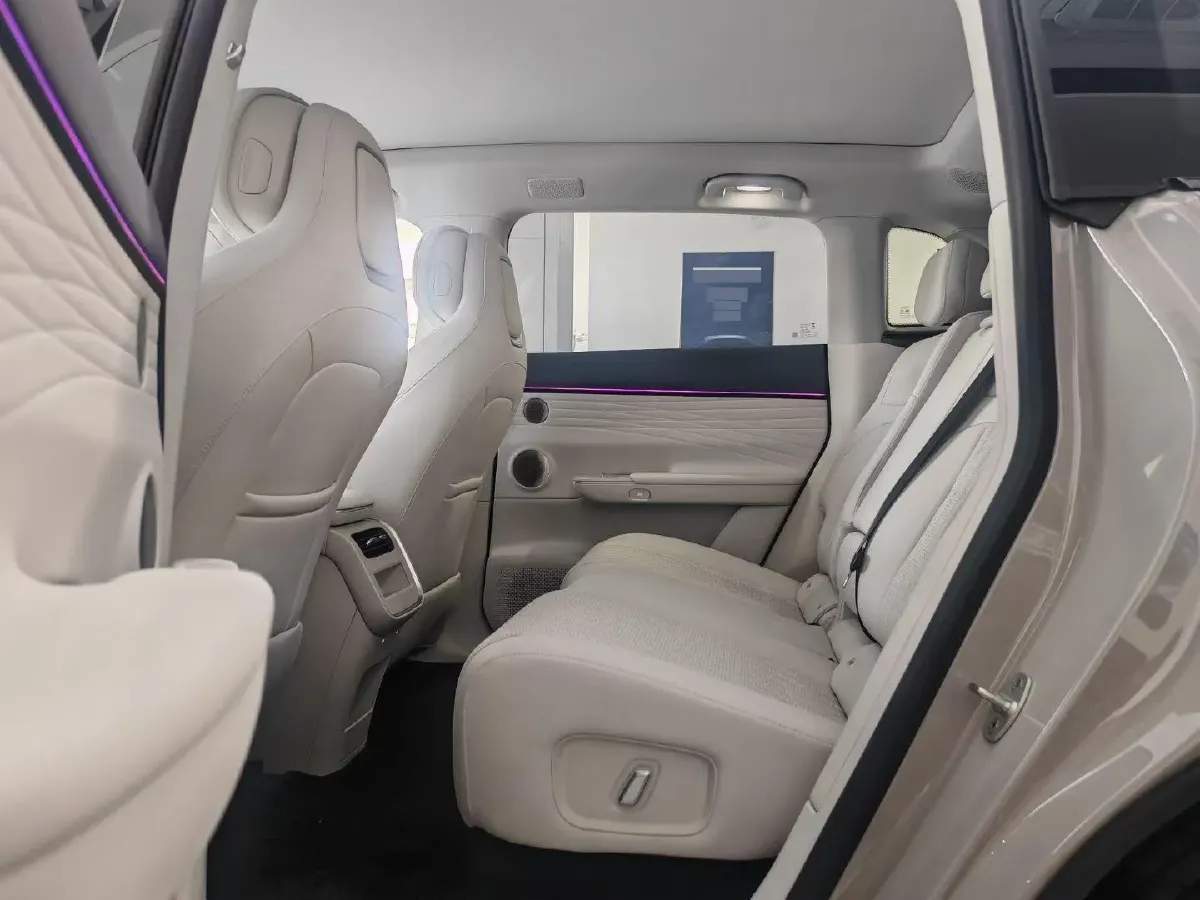 2025 Exceed Sterra ET REEV 156HP REEV,autocango,china used car exporter,china ev exporter,chinese used car exporter,chinese used ev exporter