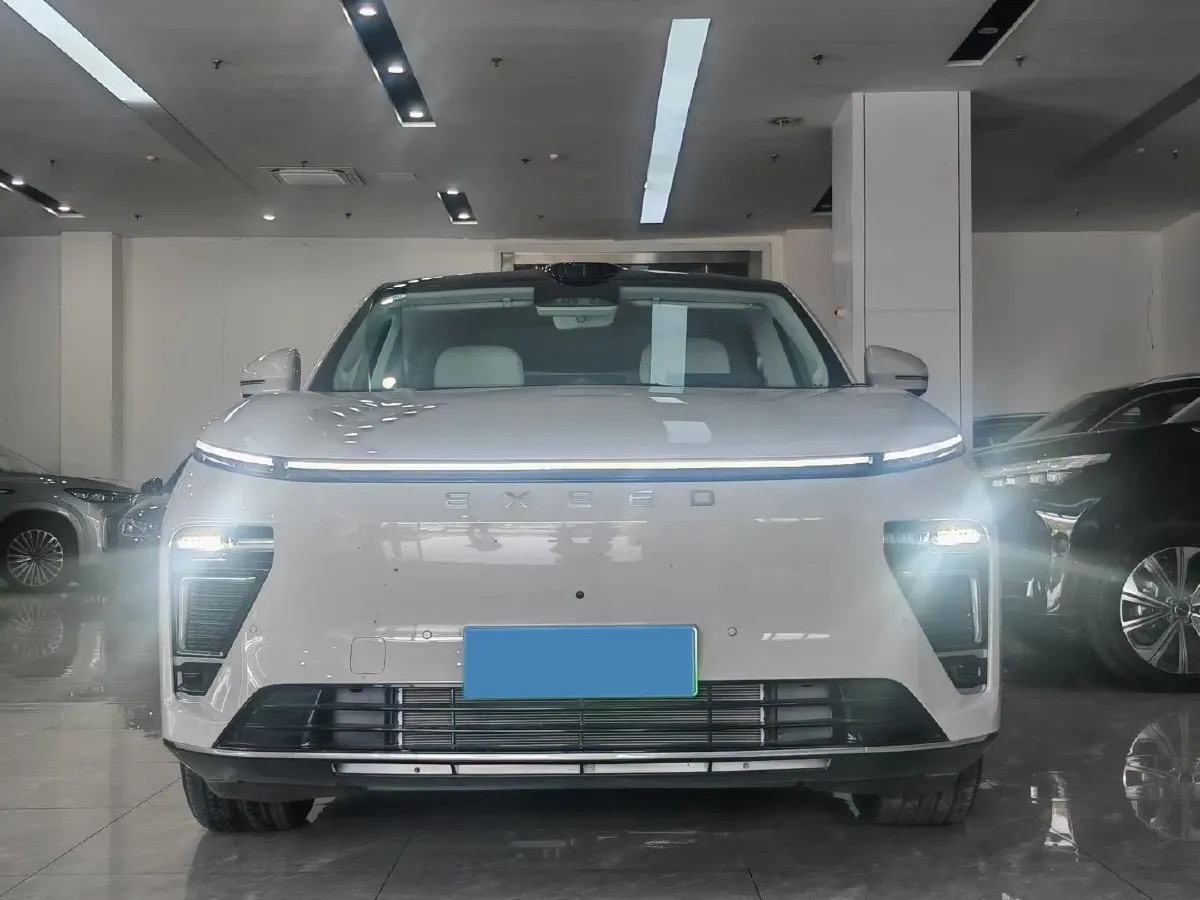 2025 Exceed Sterra ET REEV 156HP REEV,autocango,china used car exporter,china ev exporter,chinese used car exporter,chinese used ev exporter