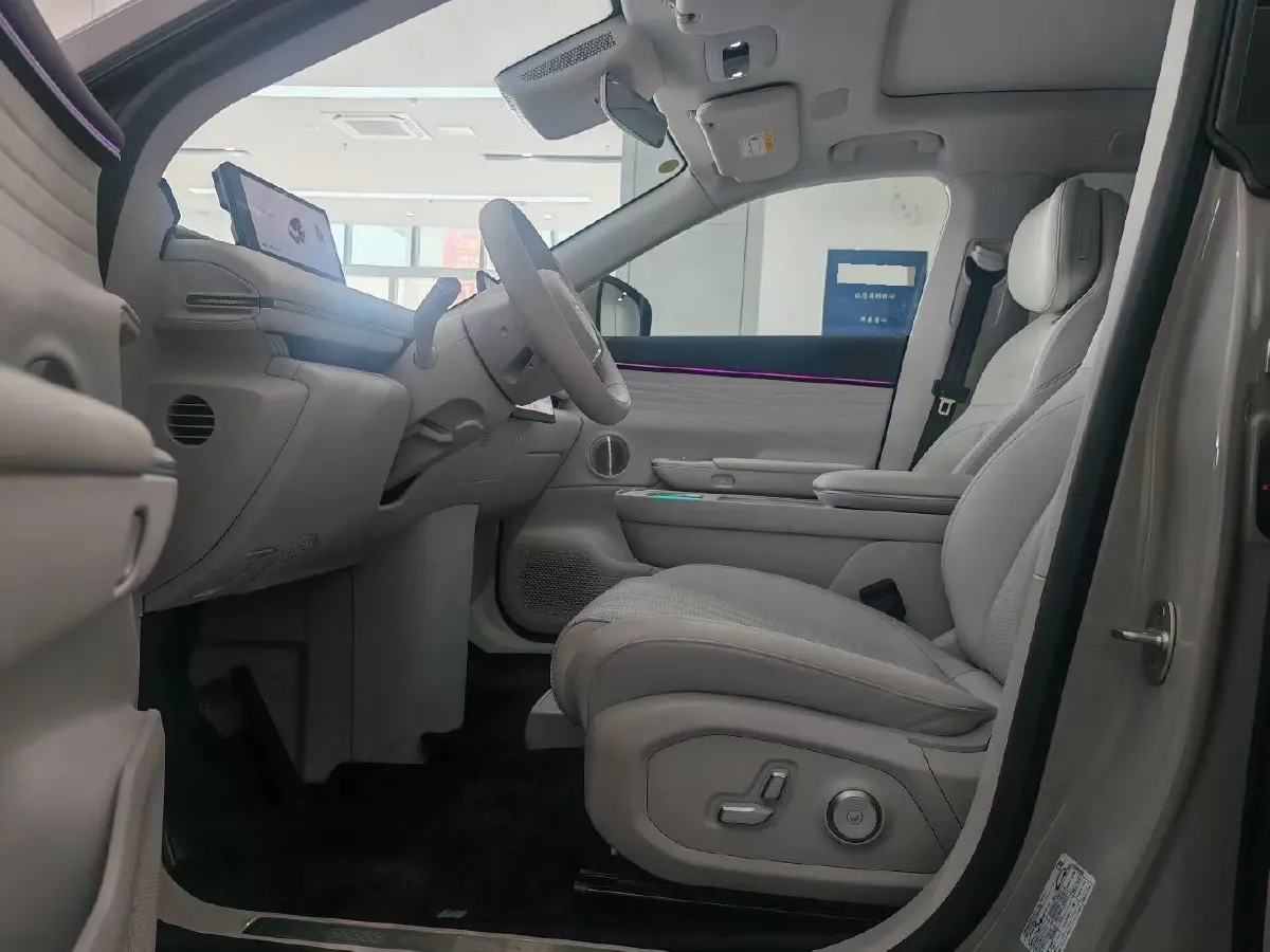 2025 Exceed Sterra ET REEV 156HP REEV,autocango,china used car exporter,china ev exporter,chinese used car exporter,chinese used ev exporter