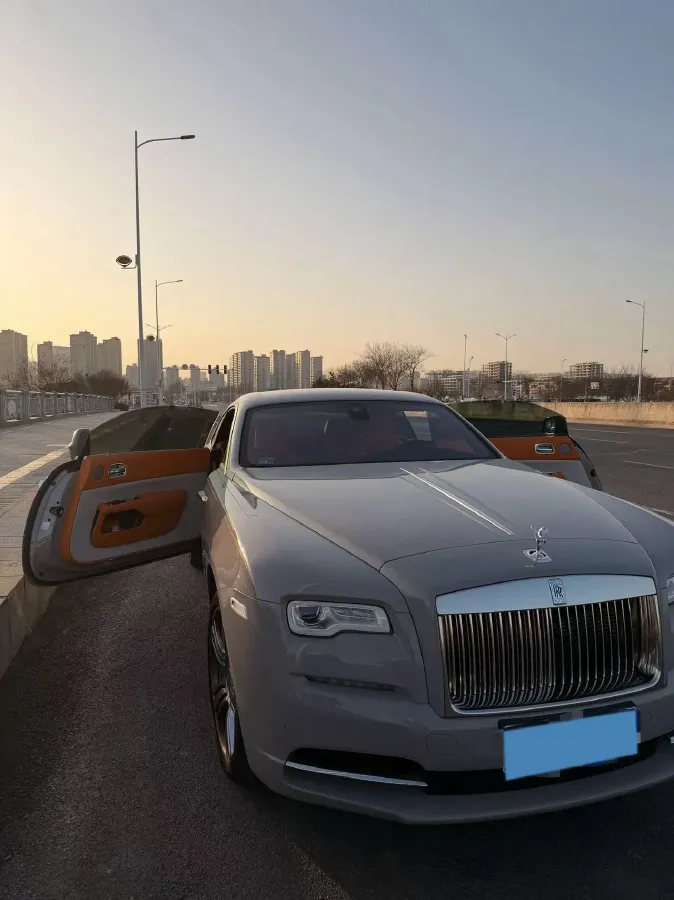 2018 Rolls-Royce Wraith 6.6T 632HP V12 8AT,autocango,china used car exporter,china ev exporter,chinese used car exporter,chinese used ev exporter