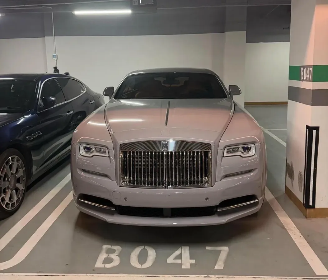 2018 Rolls-Royce Wraith 6.6T 632HP V12 8AT,autocango,china used car exporter,china ev exporter,chinese used car exporter,chinese used ev exporter