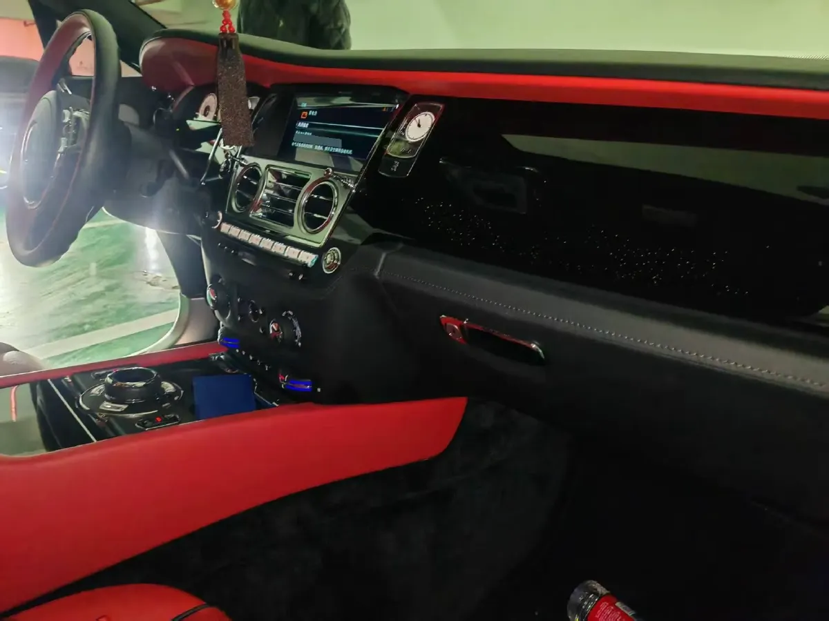 2018 Rolls-Royce Wraith 6.6T 632HP V12 8AT,autocango,china used car exporter,china ev exporter,chinese used car exporter,chinese used ev exporter