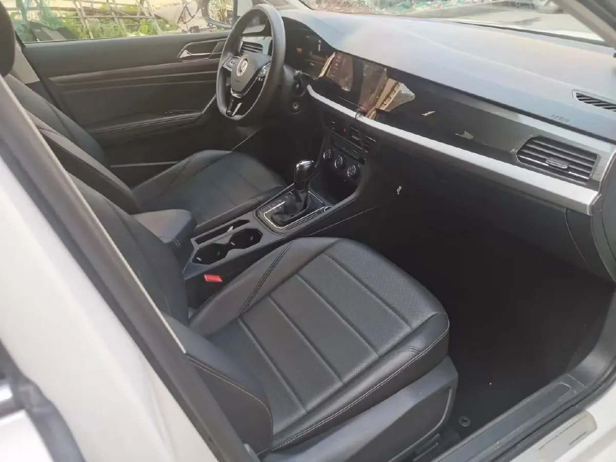 2021 Volkswagen Lavida 1.5L 113HP L4 6AT,autocango,china used car exporter,china ev exporter,chinese used car exporter,chinese used ev exporter