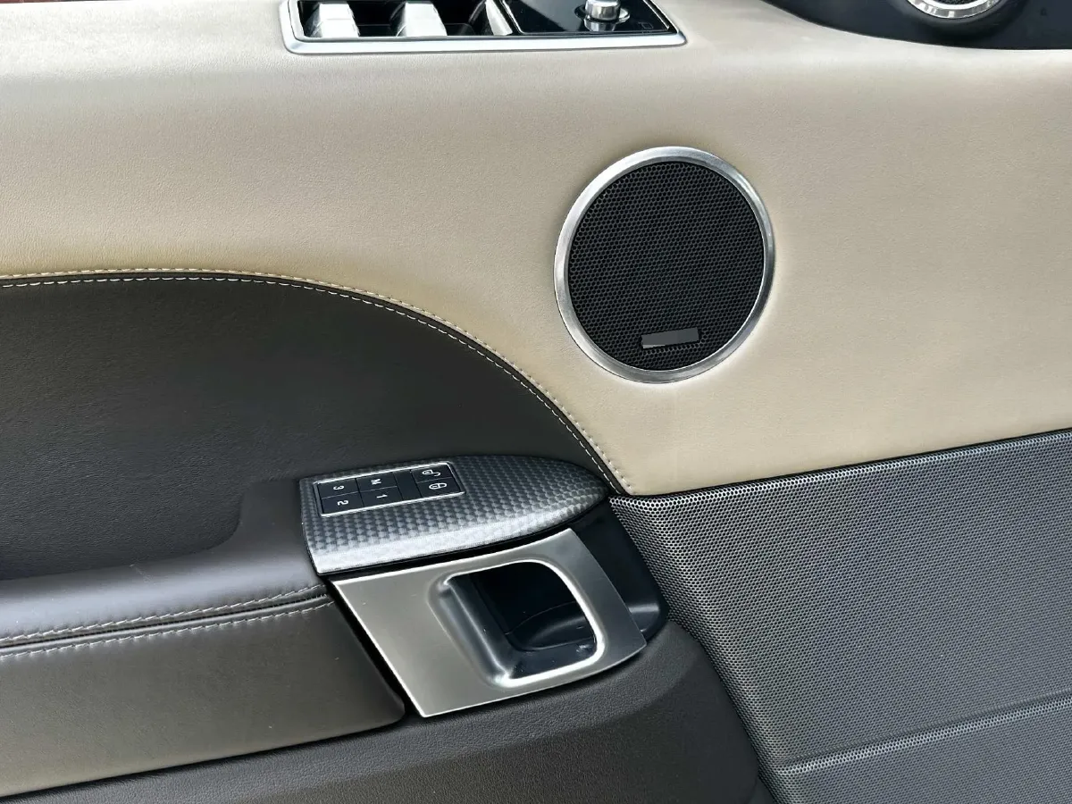 2018 Land Rover Range Rover Sport 3.0T 340HP V6 8AT,autocango,china used car exporter,china ev exporter,chinese used car exporter,chinese used ev exporter