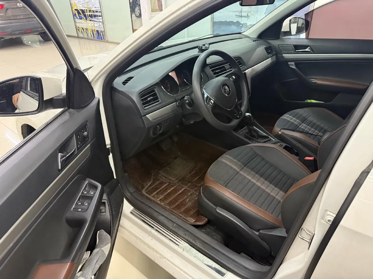 2019 Citroen C4L 1.2T 136HP L3 6AT,autocango,china used car exporter,china ev exporter,chinese used car exporter,chinese used ev exporter