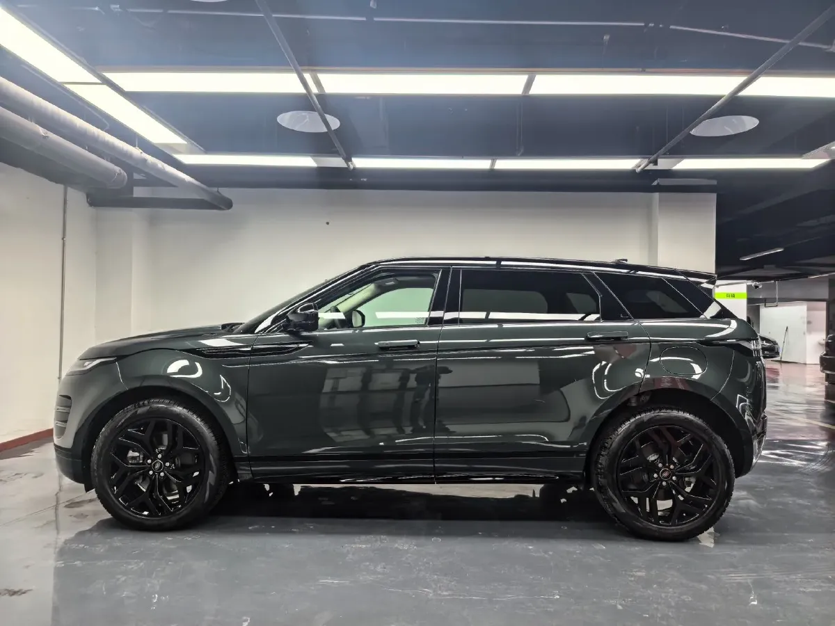 2023 Land Rover Range Rover Evoque 1.5T 200HP L3 8AT PHEV 15.5KWH,autocango,china used car exporter,china ev exporter,chinese used car exporter,chinese used ev exporter