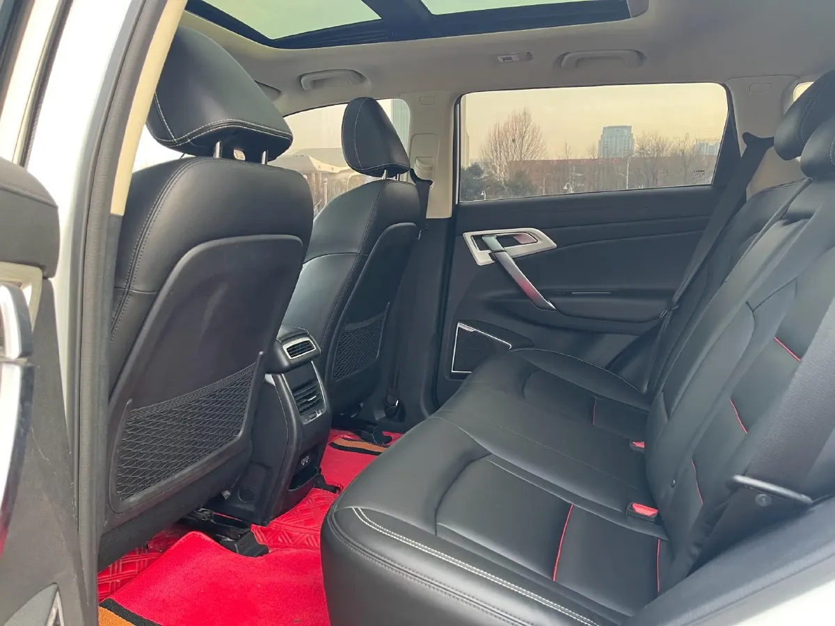 2020 Roewe i6 1.5T 169HP L4 7DCT,autocango,china used car exporter,china ev exporter,chinese used car exporter,chinese used ev exporter