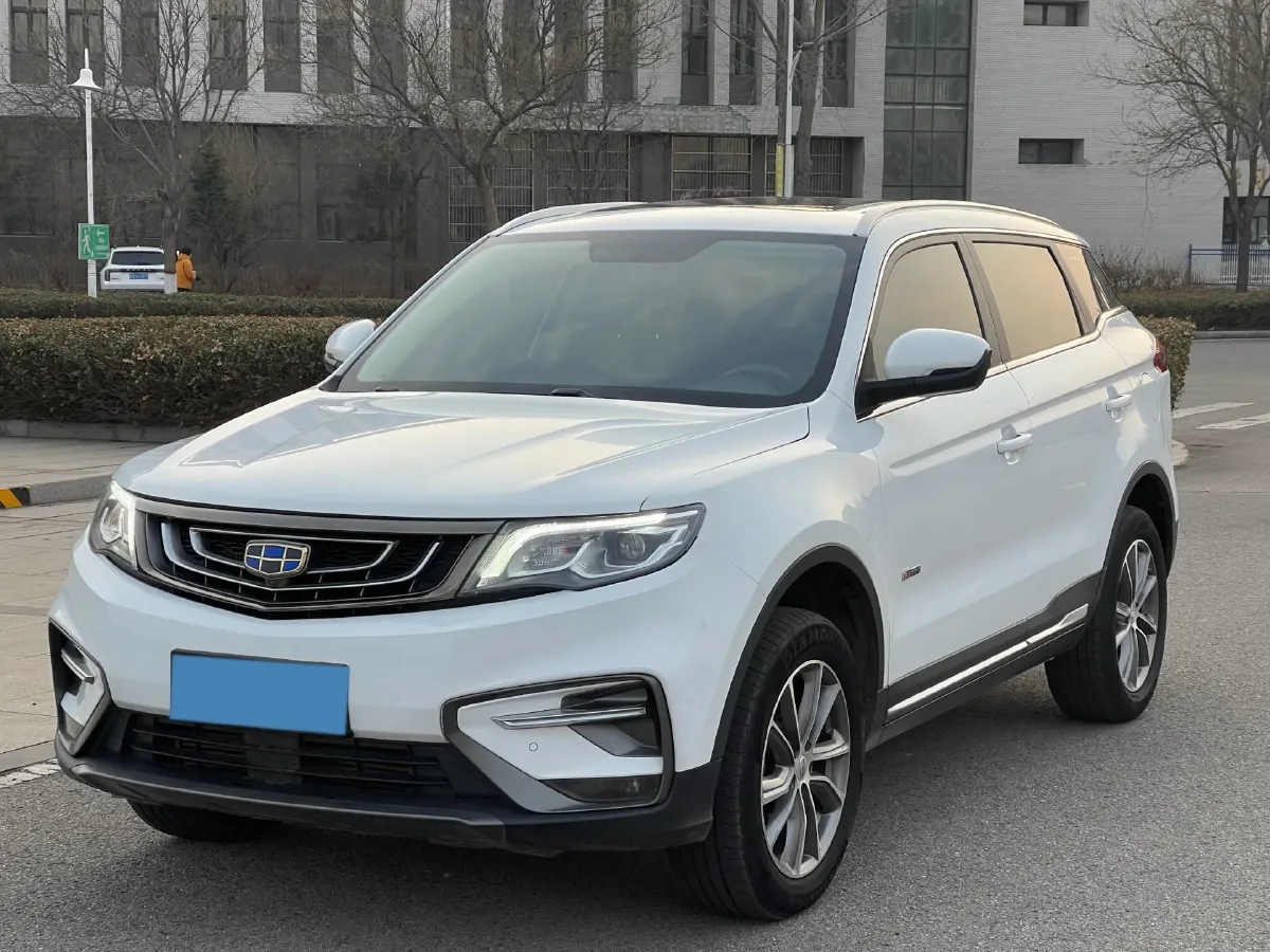 2020 Roewe i6 1.5T 169HP L4 7DCT,autocango,china used car exporter,china ev exporter,chinese used car exporter,chinese used ev exporter