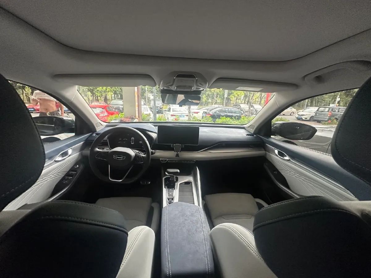 2023 Geely Preface 2.0T 190HP L4 7DCT,autocango,china used car exporter,china ev exporter,chinese used car exporter,chinese used ev exporter