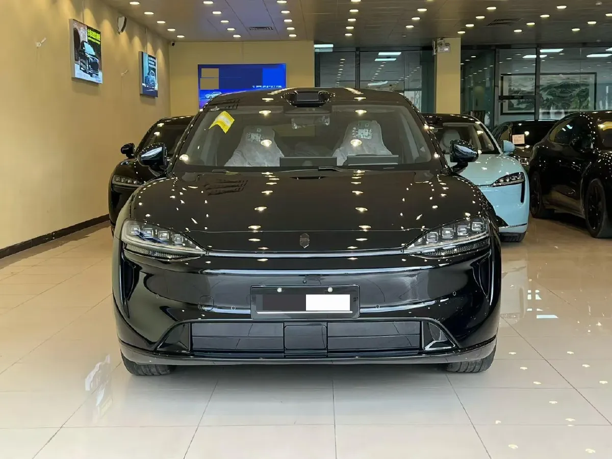2026 Luxeed R7 REEV 156HP REEV,autocango,china used car exporter,china ev exporter,chinese used car exporter,chinese used ev exporter