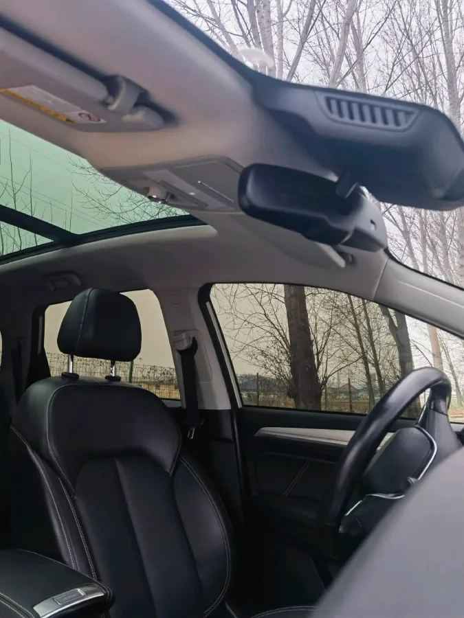 2017 Roewe RX5 BEV 48.3KWH,autocango,china used car exporter,china ev exporter,chinese used car exporter,chinese used ev exporter