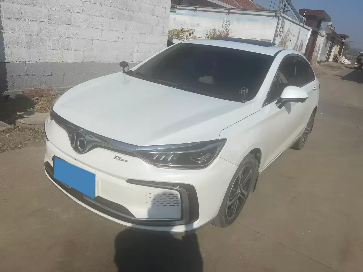 2018 BeiJing Auto EU5 BEV 53.66KWH,autocango,china used car exporter,china ev exporter,chinese used car exporter,chinese used ev exporter