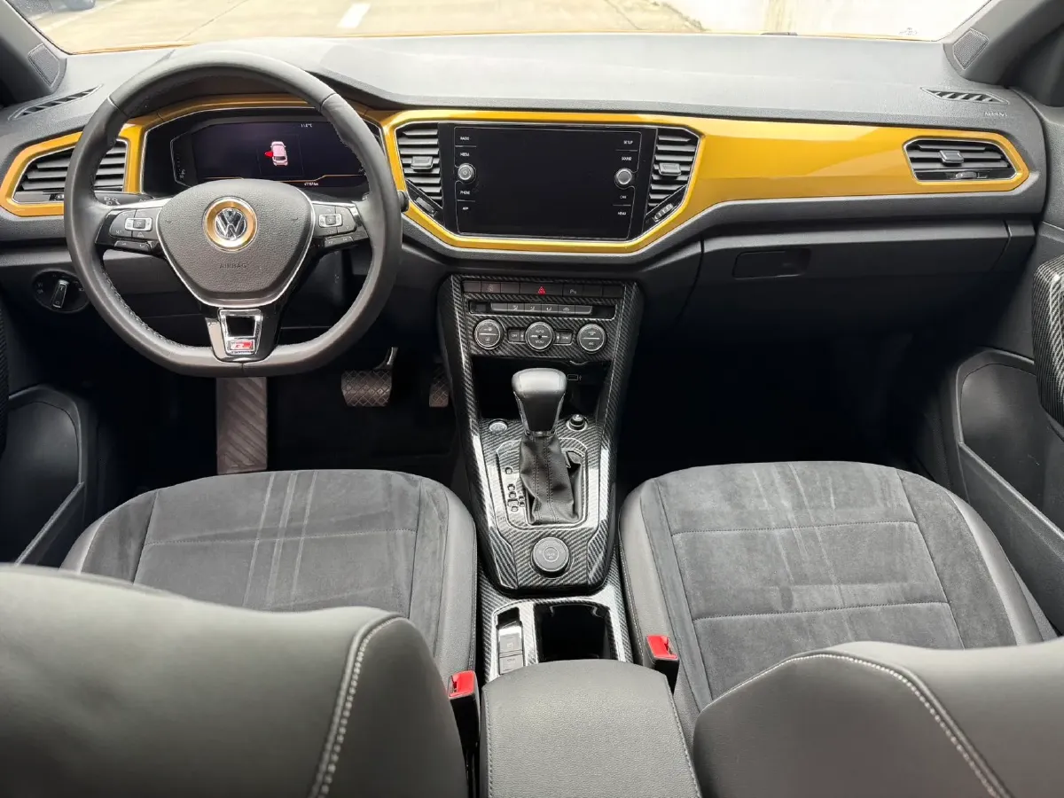 2018 Jeep Renegade 2.0L 155HP L4 9AT,autocango,china used car exporter,china ev exporter,chinese used car exporter,chinese used ev exporter