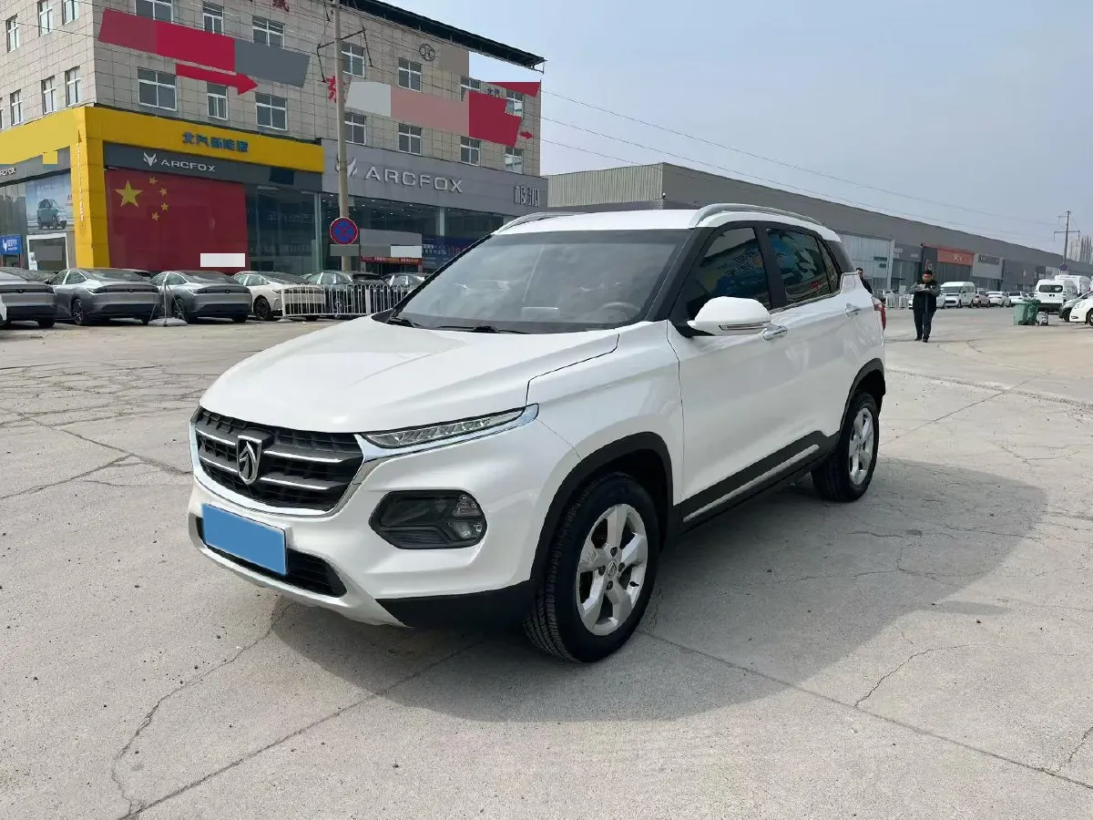 2017 BaoJun 510 1.5L 112HP L4 6MT,autocango,china used car exporter,china ev exporter,chinese used car exporter,chinese used ev exporter