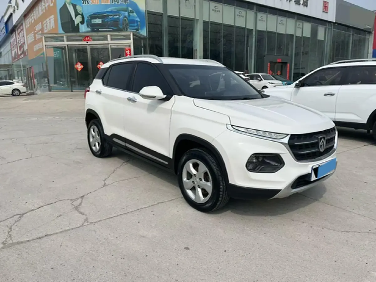 2017 BaoJun 510 1.5L 112HP L4 6MT,autocango,china used car exporter,china ev exporter,chinese used car exporter,chinese used ev exporter