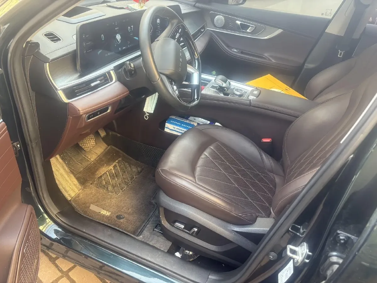 2024 Chery Tiggo 8 PRO 1.6T 197HP L4 7DCT,autocango,china used car exporter,china ev exporter,chinese used car exporter,chinese used ev exporter