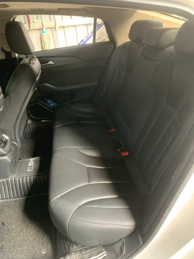 2022 HongQi H5 1.5T 169HP L4 7DCT,autocango,china used car exporter,china ev exporter,chinese used car exporter,chinese used ev exporter