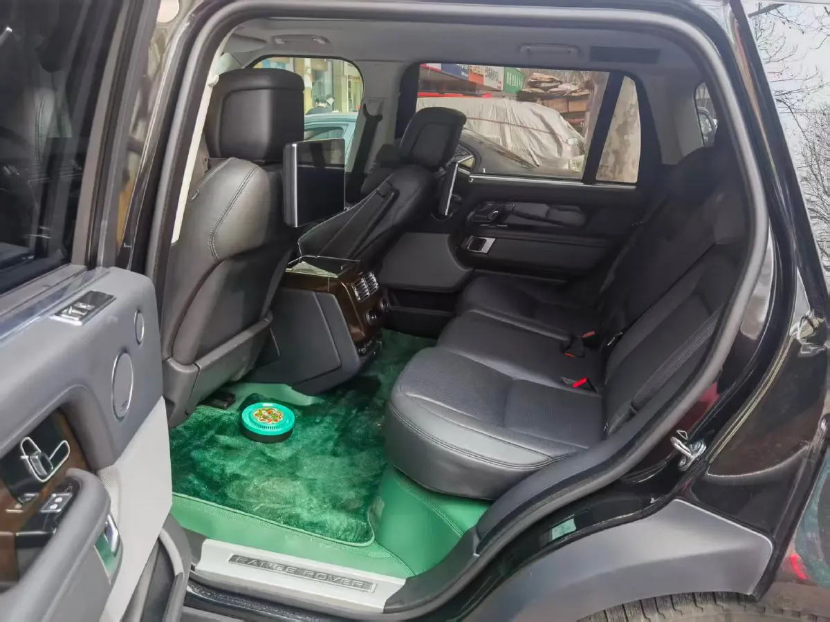 2021 Land Rover Range Rover 3.0T 400HP L6 8AT,autocango,china used car exporter,china ev exporter,chinese used car exporter,chinese used ev exporter