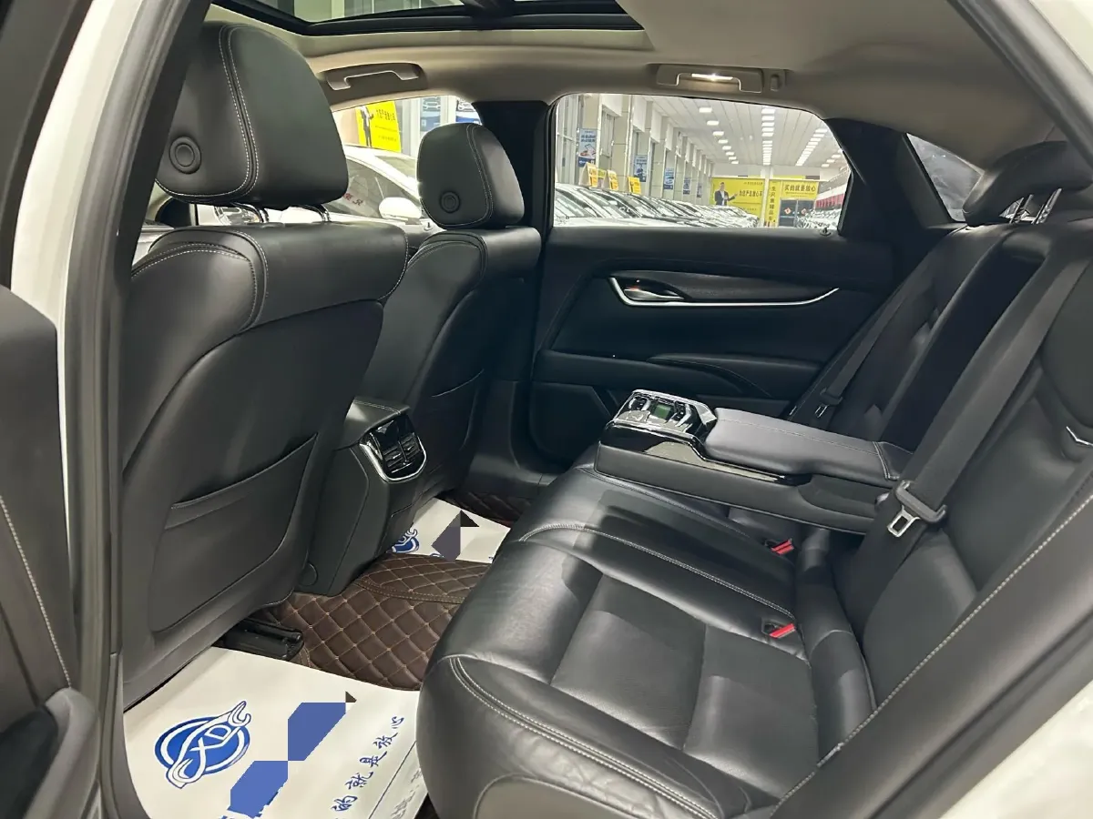 2018 Cadillac XTS 2.0T 269HP L4 6AT,autocango,china used car exporter,china ev exporter,chinese used car exporter,chinese used ev exporter