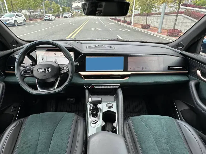 2021 Geely Monjaro 2.0T 238HP L4 8AT,autocango,china used car exporter,china ev exporter,chinese used car exporter,chinese used ev exporter