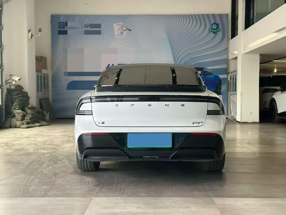 2024 Xpeng P7+ BEV 60.7KWH,autocango,china used car exporter,china ev exporter,chinese used car exporter,chinese used ev exporter