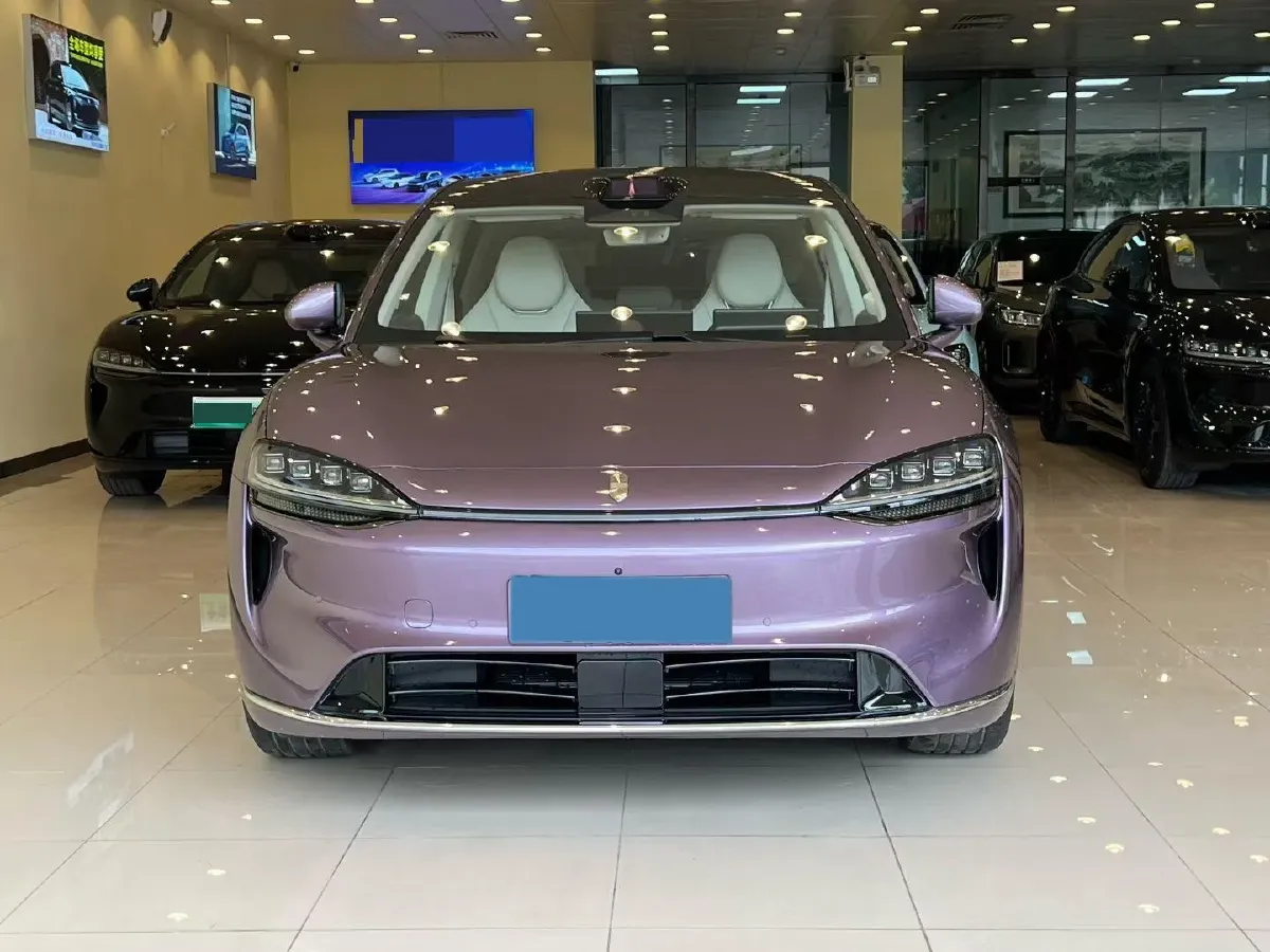 2026 Luxeed R7 REEV 156HP REEV,autocango,china used car exporter,china ev exporter,chinese used car exporter,chinese used ev exporter