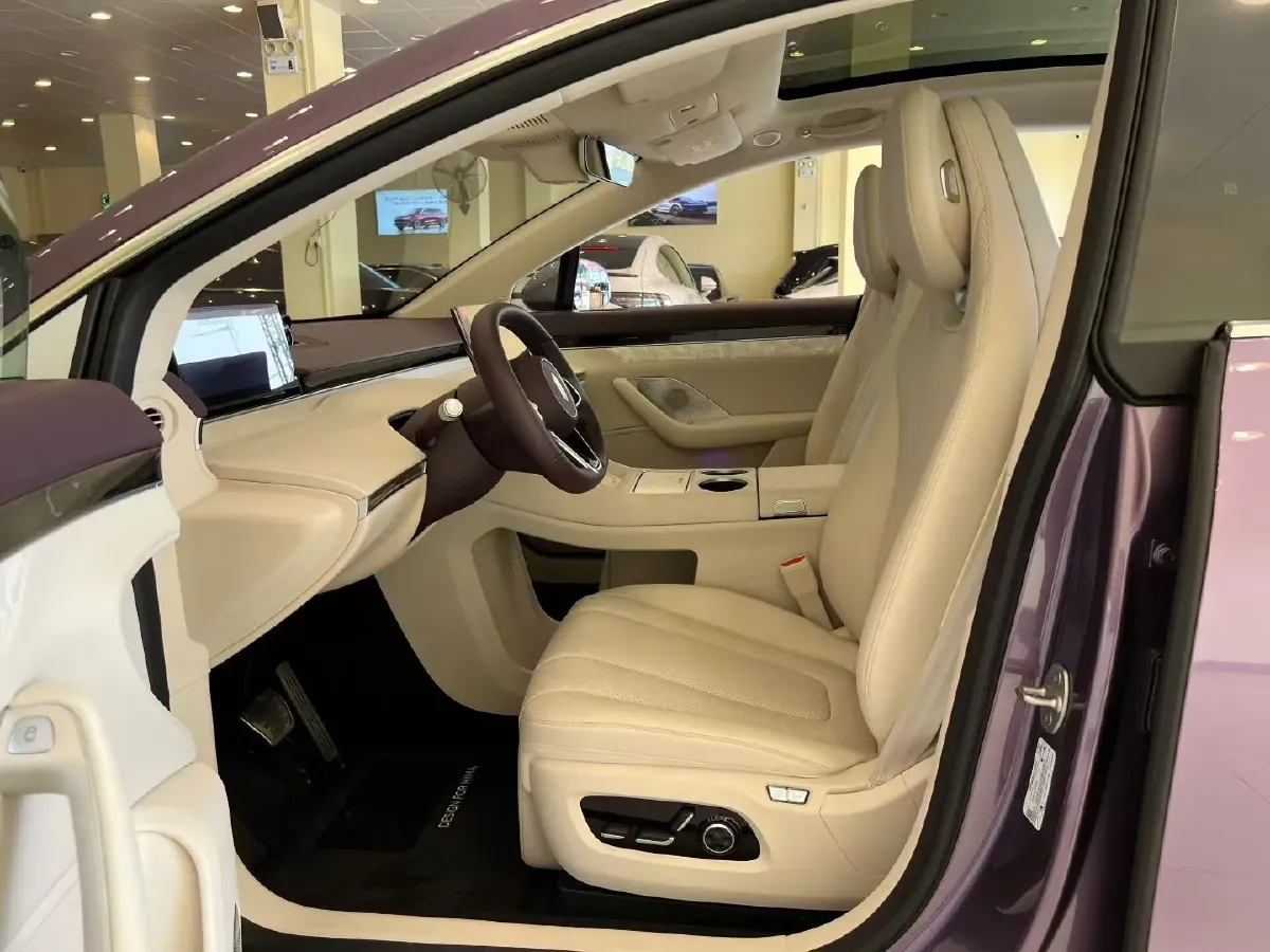 2026 Luxeed R7 REEV 156HP REEV,autocango,china used car exporter,china ev exporter,chinese used car exporter,chinese used ev exporter