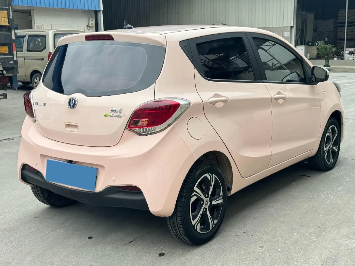 2022 ChangAn BenBen E-Star BEV 31.95KWH,autocango,china used car exporter,china ev exporter,chinese used car exporter,chinese used ev exporter