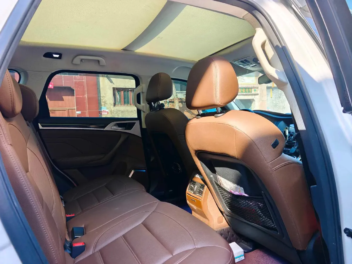 2017 Haval H7 2.0T 231HP L4 6DCT,autocango,china used car exporter,china ev exporter,chinese used car exporter,chinese used ev exporter