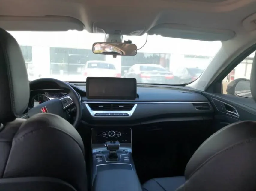 2022 HongQi H5 1.5T 169HP L4 7DCT,autocango,china used car exporter,china ev exporter,chinese used car exporter,chinese used ev exporter