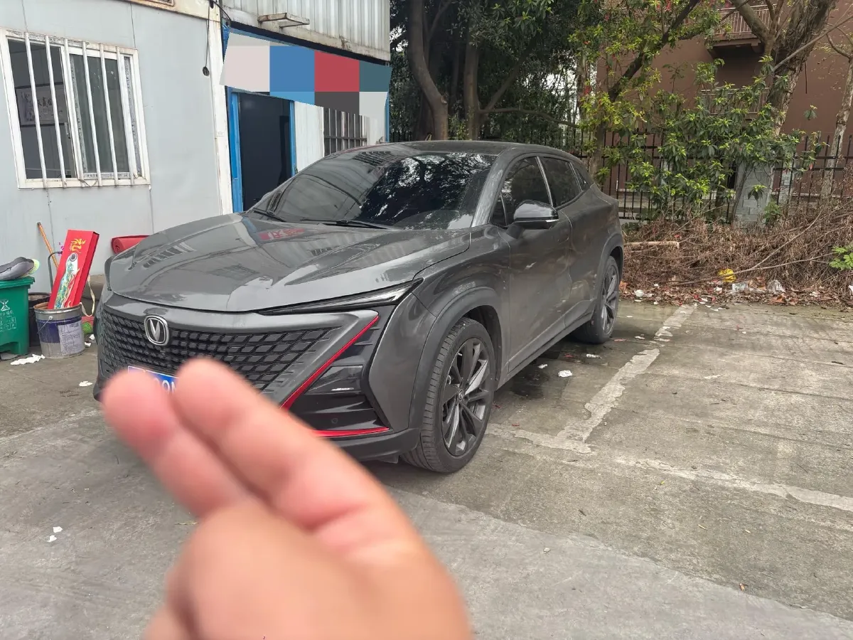 2020 ChangAn UNI-T 1.5T 180HP L4 7DCT,autocango,china used car exporter,china ev exporter,chinese used car exporter,chinese used ev exporter