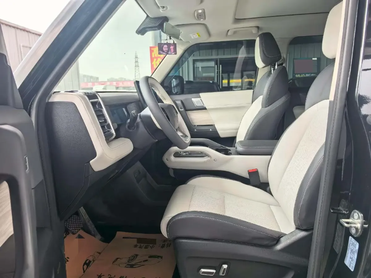 2024 iCAR iCAR 03 BEV 65.69KWH,autocango,china used car exporter,china ev exporter,chinese used car exporter,chinese used ev exporter