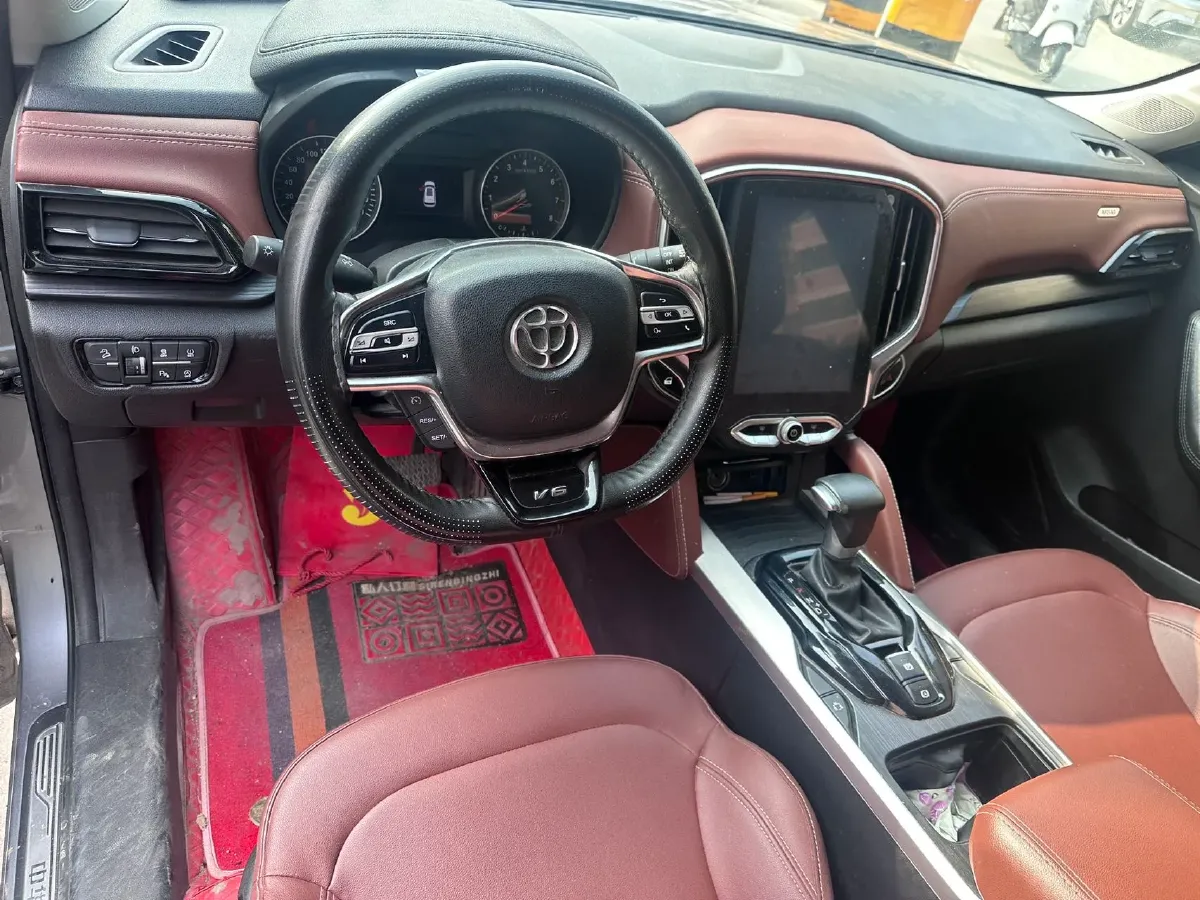 2018 Brilliance Auto V6 1.5T 150HP L4 7DCT,autocango,china used car exporter,china ev exporter,chinese used car exporter,chinese used ev exporter