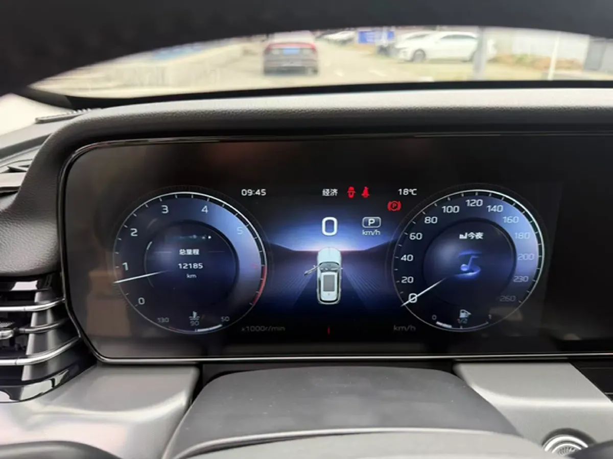 2023 HongQi HS5 2.0T 252HP L4 8AT,autocango,china used car exporter,china ev exporter,chinese used car exporter,chinese used ev exporter