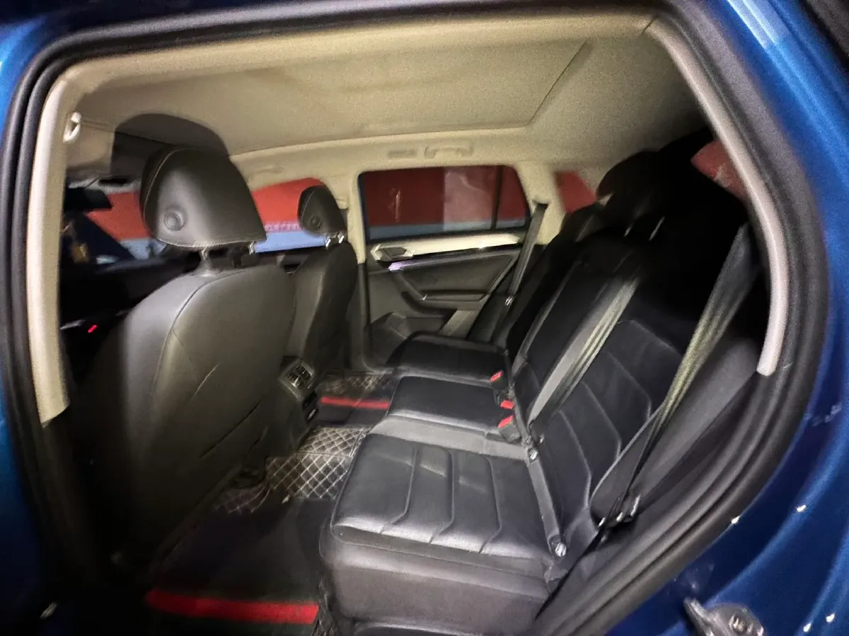 2020 Volkswagen Tayron 2.0T 186HP L4 7DCT,autocango,china used car exporter,china ev exporter,chinese used car exporter,chinese used ev exporter