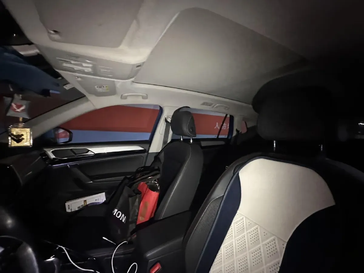 2020 Volkswagen Tayron 2.0T 186HP L4 7DCT,autocango,china used car exporter,china ev exporter,chinese used car exporter,chinese used ev exporter