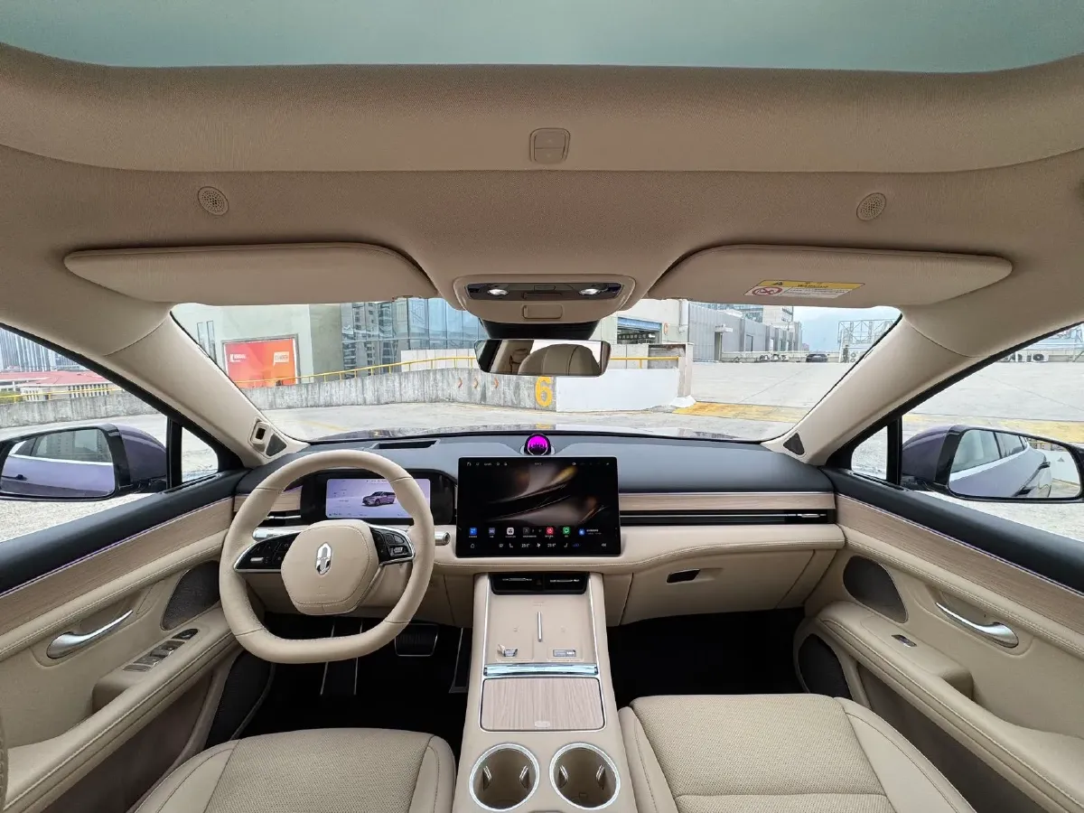 2025 AITO AITO M5 1.5T 152HP L4 REEV 42KWH,autocango,china used car exporter,china ev exporter,chinese used car exporter,chinese used ev exporter