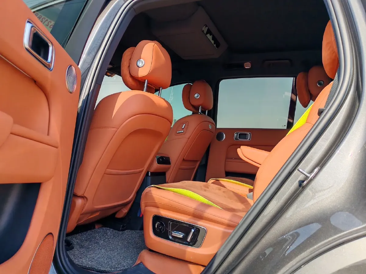 2024 Li L8 Range Extended 154HP REEV 42.8KWH,autocango,china used car exporter,china ev exporter,chinese used car exporter,chinese used ev exporter