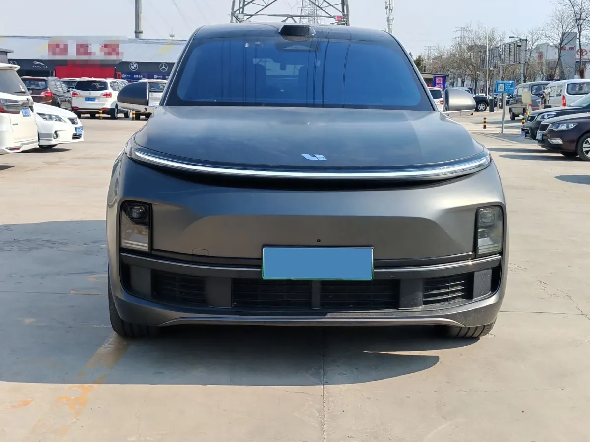 2024 Li L8 Range Extended 154HP REEV 42.8KWH,autocango,china used car exporter,china ev exporter,chinese used car exporter,chinese used ev exporter