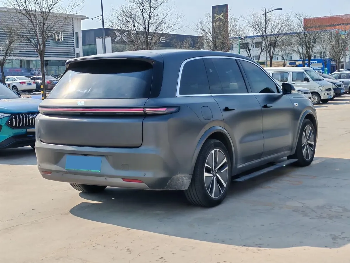 2024 Li L8 Range Extended 154HP REEV 42.8KWH,autocango,china used car exporter,china ev exporter,chinese used car exporter,chinese used ev exporter