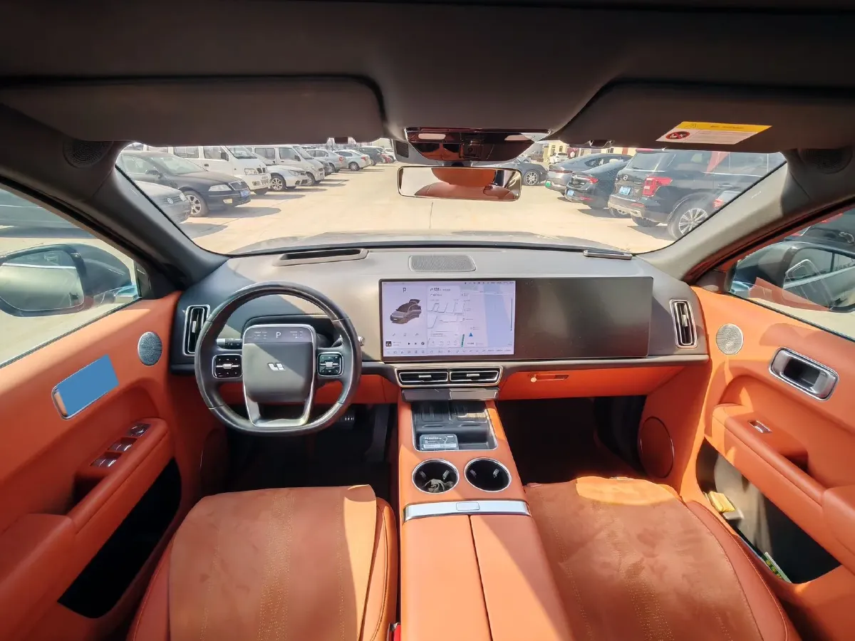 2024 Li L8 Range Extended 154HP REEV 42.8KWH,autocango,china used car exporter,china ev exporter,chinese used car exporter,chinese used ev exporter