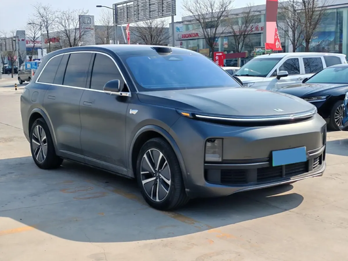2024 Li L8 Range Extended 154HP REEV 42.8KWH,autocango,china used car exporter,china ev exporter,chinese used car exporter,chinese used ev exporter