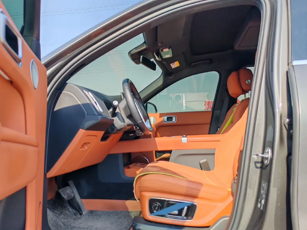 2024 Li L8 Range Extended 154HP REEV 42.8KWH,autocango,china used car exporter,china ev exporter,chinese used car exporter,chinese used ev exporter