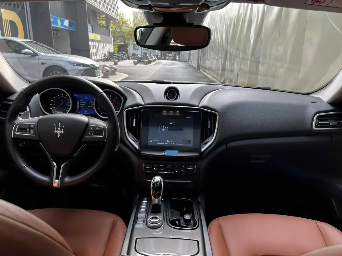 2018 Maserati Ghibli 3.0T 350HP V6 8AT,autocango,china used car exporter,china ev exporter,chinese used car exporter,chinese used ev exporter