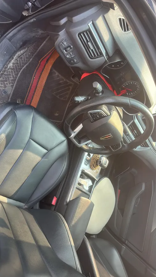 2020 HongQi H5 1.8T 197HP L4 6AT,autocango,china used car exporter,china ev exporter,chinese used car exporter,chinese used ev exporter