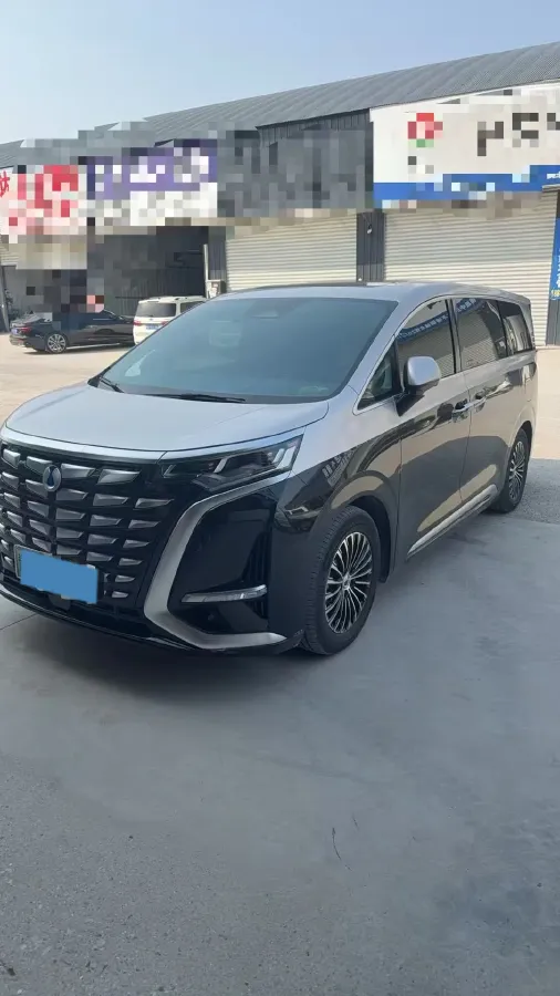 2022 Mercedes-Benz GLC Class 2.0T 197HP L4 9AT,autocango,china used car exporter,china ev exporter,chinese used car exporter,chinese used ev exporter