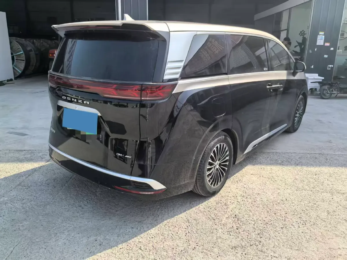 2022 Mercedes-Benz GLC Class 2.0T 197HP L4 9AT,autocango,china used car exporter,china ev exporter,chinese used car exporter,chinese used ev exporter