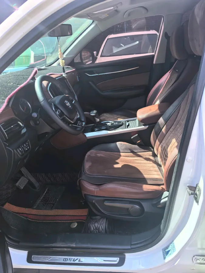 2018 Brilliance Auto V6 1.5T 150HP L4 7DCT,autocango,china used car exporter,china ev exporter,chinese used car exporter,chinese used ev exporter