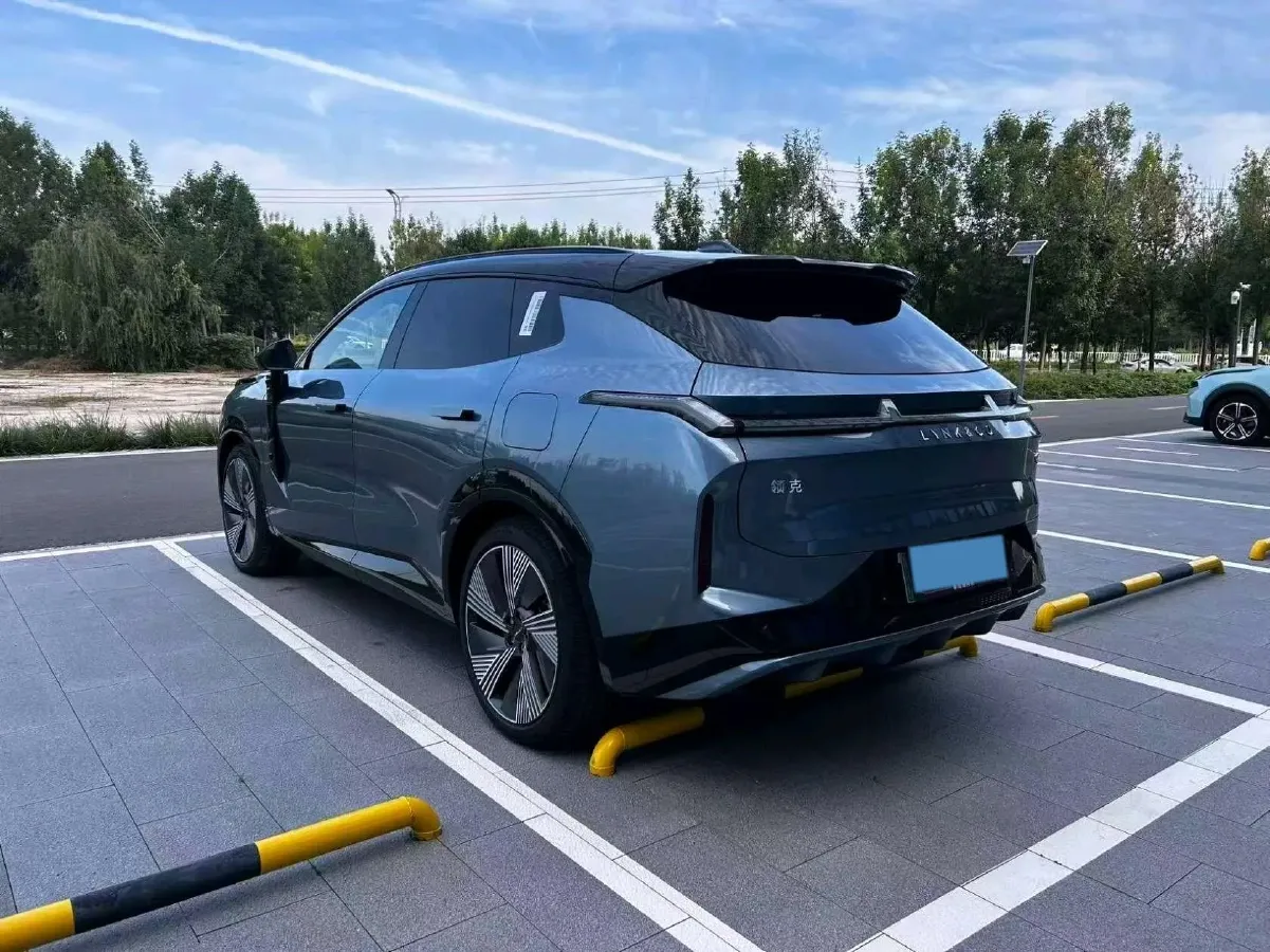2025 LYNK&CO 08 EM-P 1.5T 163HP L4 3DHT PHEV 39.6KWH,autocango,china used car exporter,china ev exporter,chinese used car exporter,chinese used ev exporter