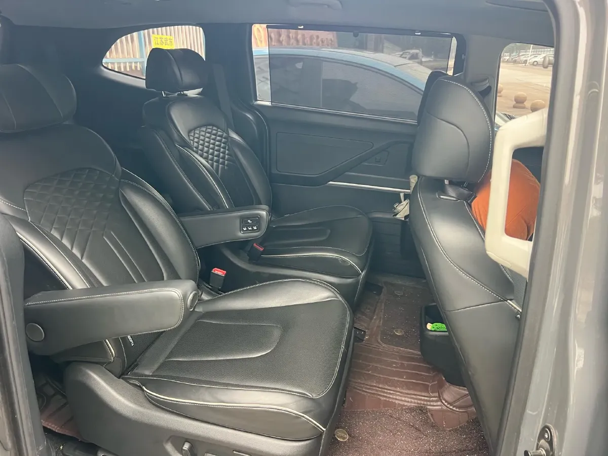 2021 Hyundai Custo 2.0T 236HP L4 8AT,autocango,china used car exporter,china ev exporter,chinese used car exporter,chinese used ev exporter